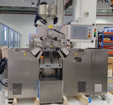 chất lượng  High Torsion Stiffness Soft Gel Capsule Machine with Harmonic Reducer 5.5kw 16 Plunges nhà máy sản xuất